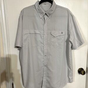 Huk XL Short Sleeve Shirt with Pockets Sz XL